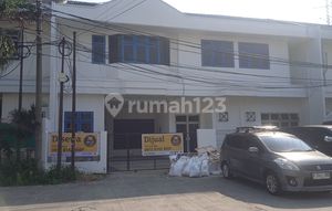 Gudang Multiguna Gudang Siap Pakai Jarang Ada. Dekat Akses Tol Serpong Jakarta Merak. Dkt Jalan Raya Serpong. Dikawasan Pergudangan Bs Masuk Container. La