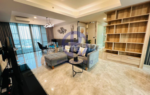 Modern Design 3 BR Private Lift Pet Friendly Kemang Village Infinity