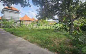 Land For Sale 25 years next to Nirmala Supermarket Ungasan