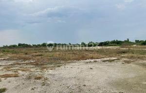 SUITABLE FOR WORKSHOPS, CONTAINER DEPOTS, ETC. AVAILABLE FOR RENT: 6HA FISH FARM BUSINESS LAND, OSOWILANGUN, SURABAYA, ALREADY FILLED.