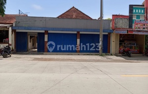 Kios Dan Rumah Pinggir Jalan Bumiayu Jawatengah Cocok Untuk Usaha