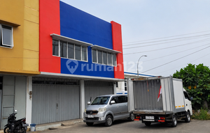 Commercial Shop on Main Road Sawangan Depok