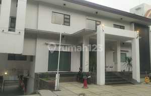 FOR RENT AND SALE: BUSINESS SPACE / HOUSE WIJAYA KEBAYORAN BARU SOUTH JAKARTA
