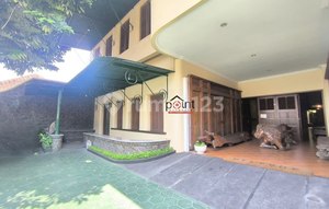 Galeri Furniture Kuno Joglo Tua Kolektor Item Di Colomadu