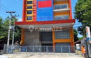 A Canvas for Commerce : 6 Floors Awaiting your Business