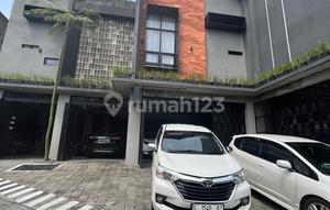 Kost Eklusif Mewah Elite 11 Kamar Di Kawasan Premium Di Demangan Catur Tunggal Depok Sleman Dekat Kampus Ugm Dan Uny