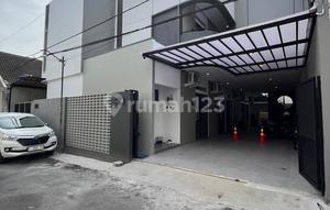 Strategis Banget‼️investasi Kost Eklusif Modern Di Kawasan Elitekost Eklusif Baru 2 Lantai Modern 12 Kamar Full Furnished Di Condong Catur Depok Sleman