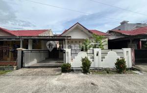 Nice, Spacious, Strategic House Near Baiturrahmah Padang