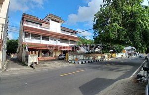 For Rent: Shop House on Bau Maseppe Street