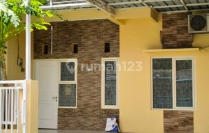 Beautiful and Spacious Wiguna House