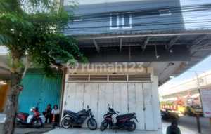 Kos Ac di Pusat Kota 1 Langkah Dekat Stasiun Bus, Kereta dan Pasar Weleri