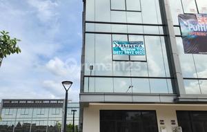 Rent a Shop House at PIK 2 Osaka Boulevard, Facing the Main Road, 5x15 Corner Unit, 3 Floors