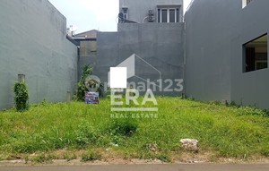 Murah !! Dijual Kavling Luas 204 Jalan 3 Mobil di Pelangi Gading Residence Hadap Barat