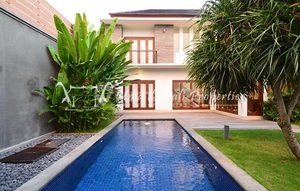 3Br Villa For Rent In Kerobokan | Lv 492