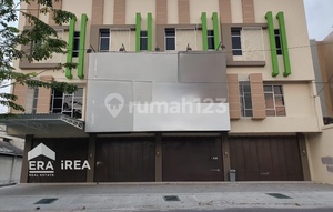 Disewakan Ruko Murah 3 Lantai di Solo Dekat Stasiun Balapan