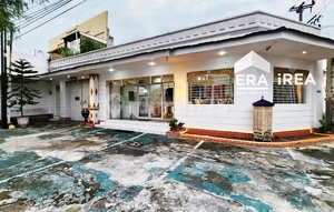 Ruang Usaha Bonus Rumah Solo Kota Area Kampung Batik Laweyan