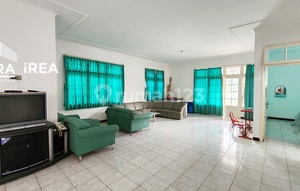 Mountain View Villa For Sale In Tawangmangu