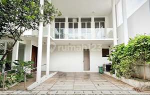 2 Lantai Siap Huni Dalam Townhouse