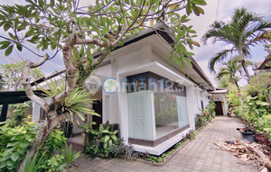 For Rent Spacious Strategic Office with Front & Back Yard | Ample Space on Jl Teuku Umar Barat, West Denpasar