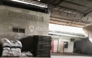 Active Animal Feed Production Factory in Jombang for Sale Including Machinery