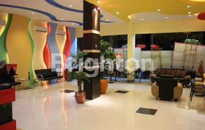 ACTIVE 4-STORY HOTEL IN NORTH WENANG, MANADO