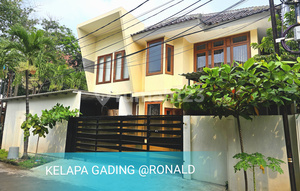 SLASHED PRICE!!! HOUSE FOR SALE IN KELAPA GADING 300M2