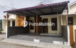 Disewa Rumah Jalan Terusan Gang Sukarela Komplek Puri Bandar Setia - Daerah Tembung