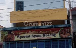 Business Space/Former Restaurant for sale on Yos Sudarso Street, Gombong, Kebumen with SHM.