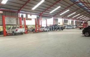 Dijual Showroom di Jalan SM. Amin