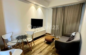 Apartemen Gold Coast 2 Kt, Fully Furnish, Sangat Bagus