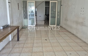 Ruko Termurah di Sidoarjo Kota Dekat Alun-Alun Dekat Akses ke Tol