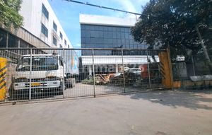 Gudang Sunter Lokasi Bagus, Nego