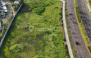 FOR SALE PIK 2 LOTS STRATEGIC AND BUSY LOCATION