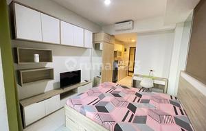 Near Binus Alam Sutera Fully Furnished Apartment in Springwood Residence