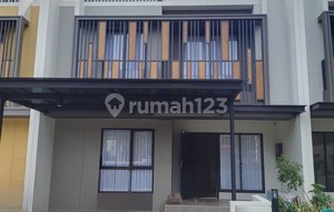 Strozzi Gading Serpong Cluster House, Tangerang