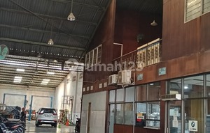 Old Town Business Space Suitable for Restaurant Cafe Spacious Parking