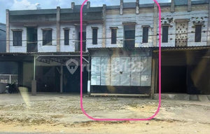 Ruko 2lt Di Kota Kendari Sulawesi Tenggara, Strategis Dekat Pasar