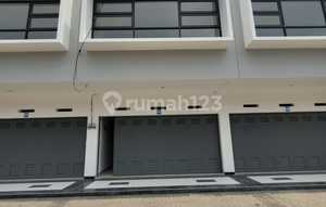Ruko Strategis Siap Huni 2 Lantai, di Batununggal Bandung