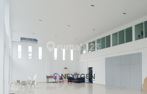 Gedung Ex Showroom Bagus Kota Sukabumi