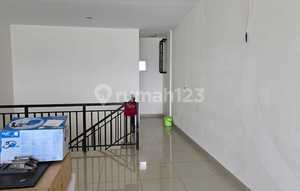 Ruko Topaz Commercial 3 Lantai Summarecon Bandung
