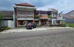 Ruang Usaha Strategis di Pusat Solo Baru, Dekat Pakuwon Mall Solo Baru