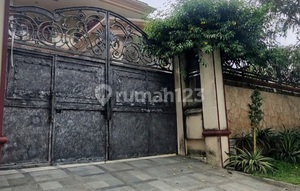 For Rent: Rumah Raya Imam Bonjol