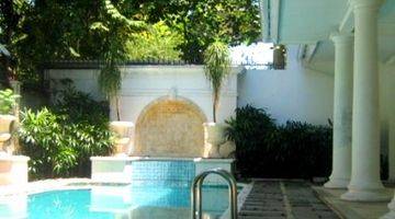 Gambar 1 Classics Style, Prime Area, Nice Garden And Pool, Close To Sudirman