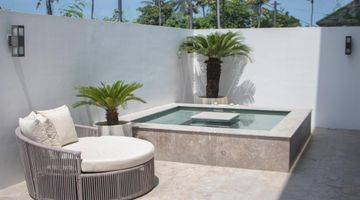 Gambar 2 Leasehold - Tranquil Oasis in Canggu Modern 2 Bedroom Villa with Serene Living Spaces