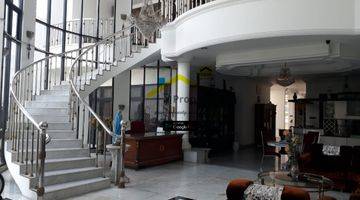 Gambar 1 Disewa Rumah Tanjung Duren Raya, Lt 613m2, 2 Lantai, Cocok Untuk Resto, Klinik, Salon, Zona Komersil, Jakarta Barat