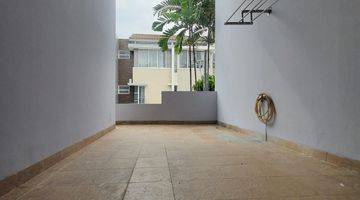 Gambar 3 Rumah Taman Grisenda Pantai Indah Kapuk 8x16,5 Hoek Furnished