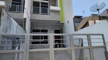 Gambar 1 Dijual Rumah 2 Unit Baru 3 Lantai Taman Ratu