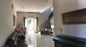 Gambar 1 Rumah Furnished Cluster ada pool di Gading Serpong