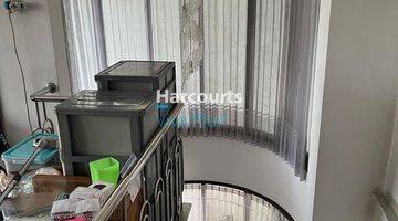 Gambar 2 Dijual Cepat Rumah Hoek di Pluit Timur Residence. Harga Nego 