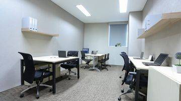 Gambar 1 Disewakan Serviced Office Kapasitas 8 Meja Menara 165